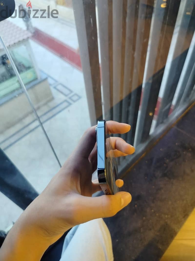 Apple - iPhone 13 Pro 2