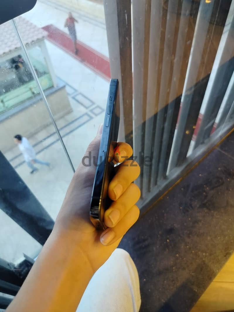 Apple - iPhone 13 Pro 4