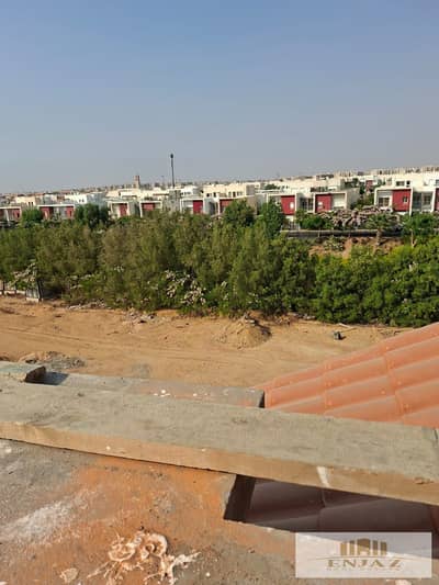 (Townhouse) double-face view of a wide garden, magra el sale view area (211) (Townhouse) double-face view of a wide garden, magra el sale view area (211)