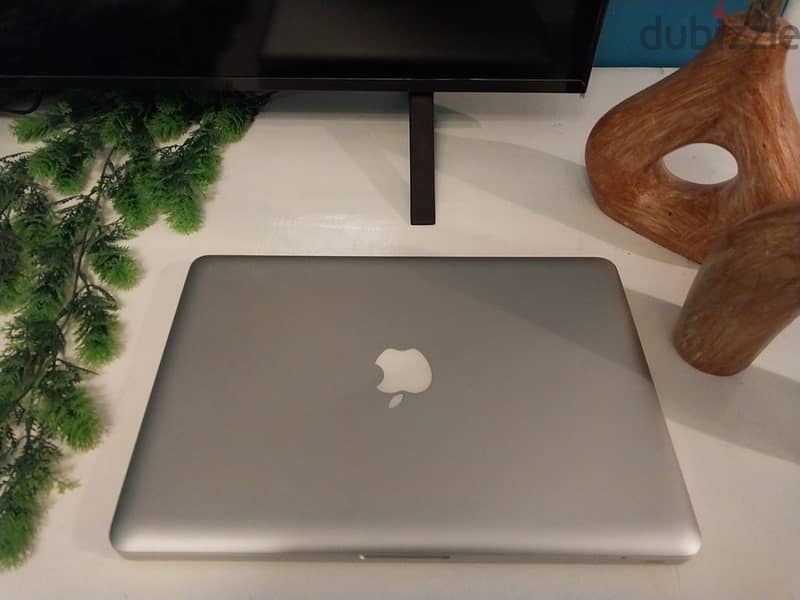 MacBook Pro (13-inch, Mid 2012) 3