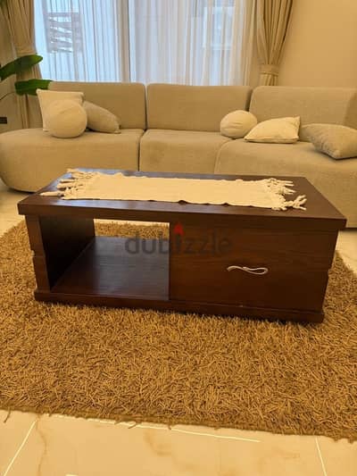 ٢ ترابيزه خشب زان و وحده تلفزيون