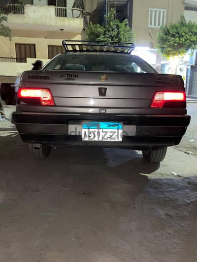 بيجو 405  موديل 2004. فرنساوي