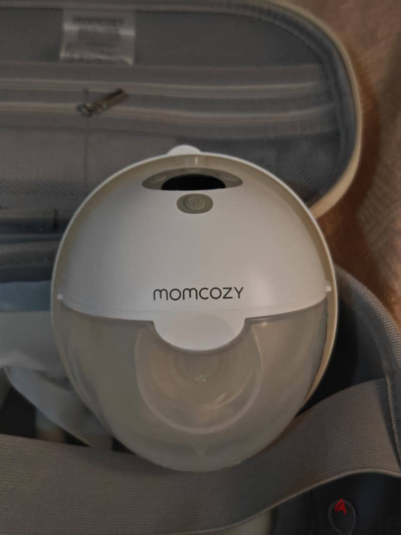 Momcozy m5 Double 1