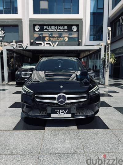 Mercedes-Benz B180 2020