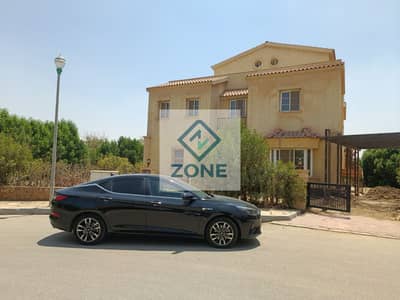 huge stand alone villa model V with 4 bedroom for sale in madinaty Golf View in great location