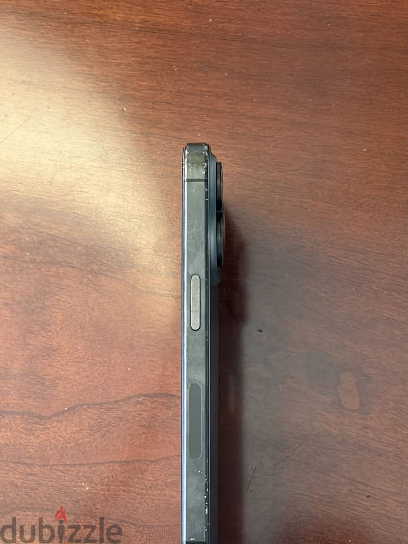 Apple - iPhone 15 Pro 4