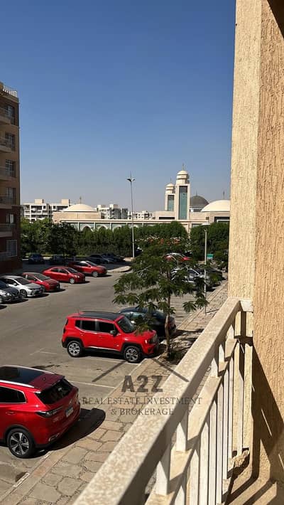 116 meters in my city at a special price, very special location near the first season mall, old allocation, immediate delivery
