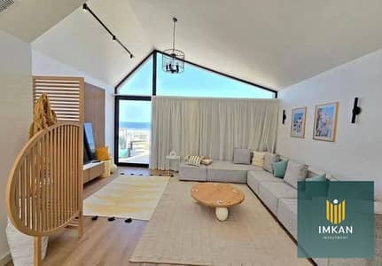 شاليه للبيع بفيو بحر بالتقسيط لحد 10 سنين ومقدم 375 الف في قريه بانجلوز Bungalows في قلب الساحل الشمالي بالقرب من مارسيليا بيتش