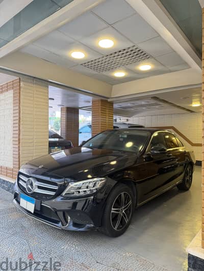 Mercedes-Benz C180 2020