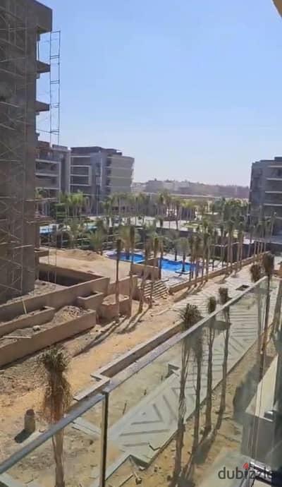 شقة للبيع في الباتيو أورو بسعر مميز وموقع راقي في التجمع الخامس