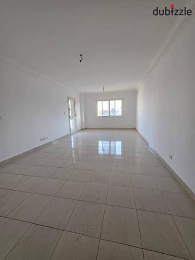 For sale in madinaty city 140 sqm b10