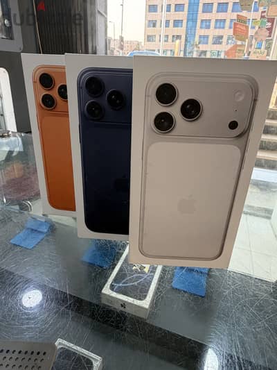 Apple - iPhone 17 Pro Max