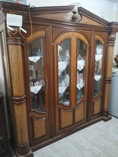 سفره 6 كراسي ونيش 4 باب