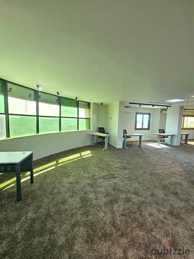 Distinctive administrative space for rent 400 m in the strongest location in Maadi, open spaces for major companies
