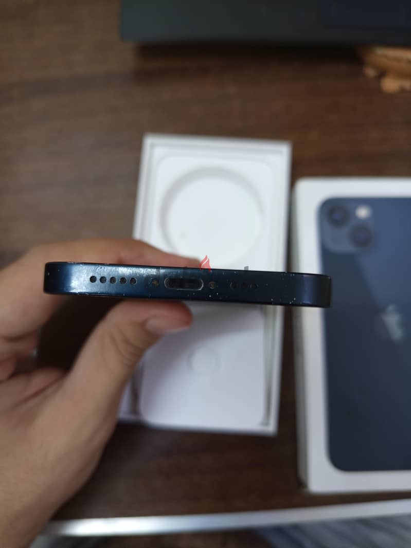 Apple - iPhone 13 2