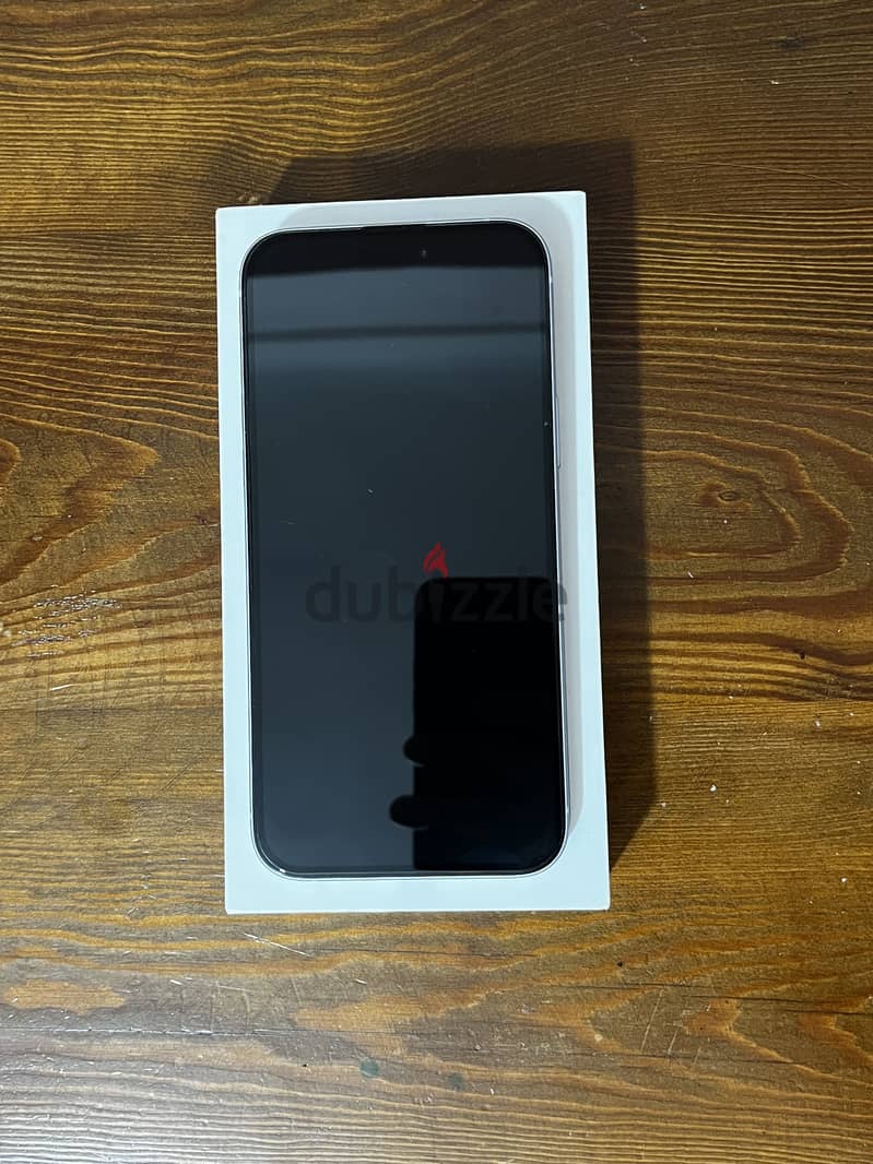 Apple - iPhone 15 plus 2