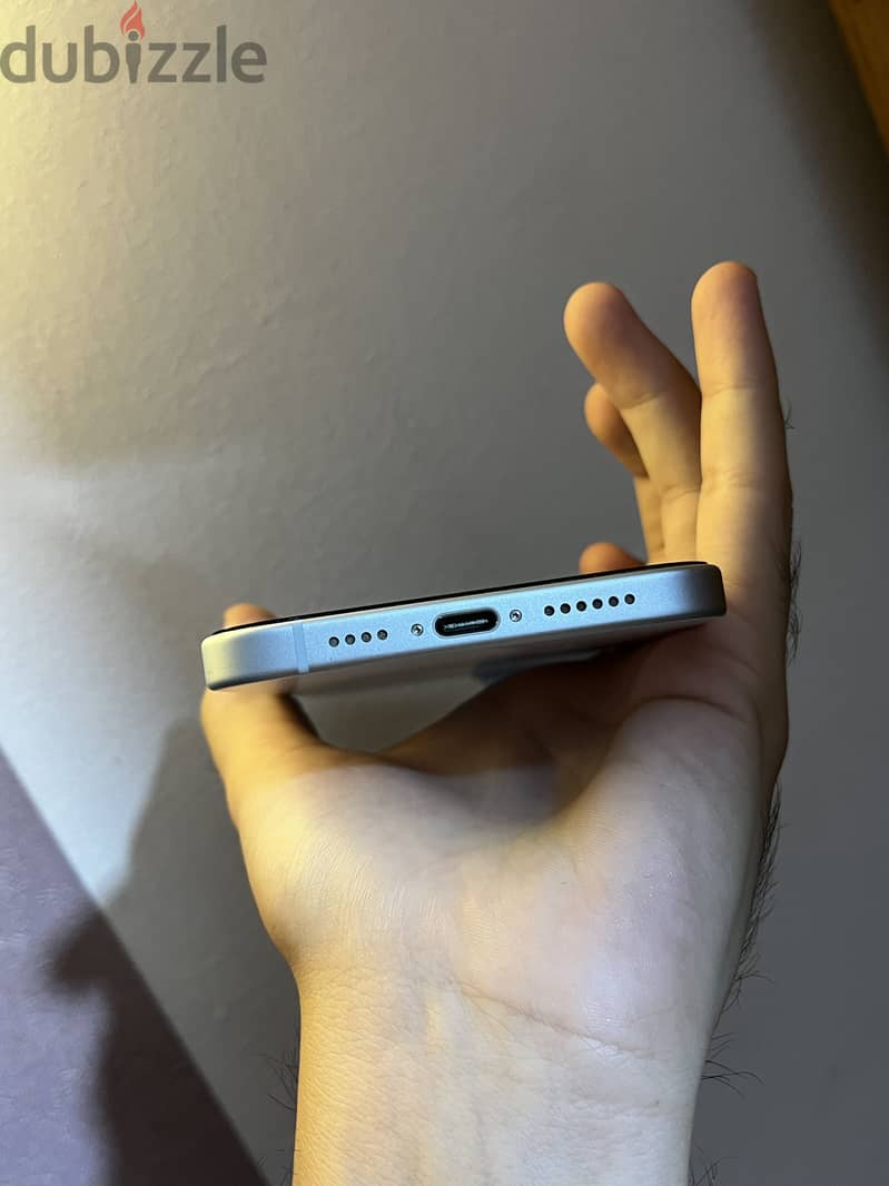 Apple - iPhone 15 plus 3