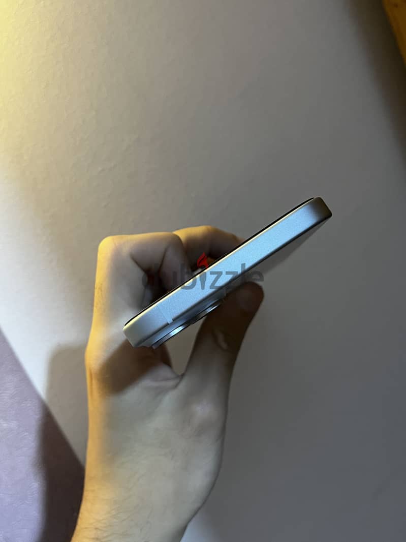 Apple - iPhone 15 plus 4