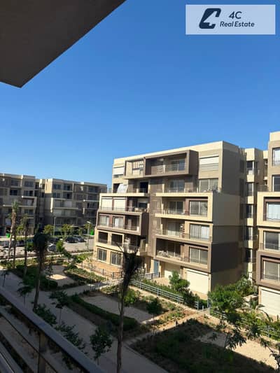 شقه 200متر للبيع في  palm hills new cairo فيو لاند سكيب استلام فوري