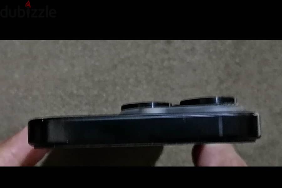 Apple - iPhone 16 Pro 3
