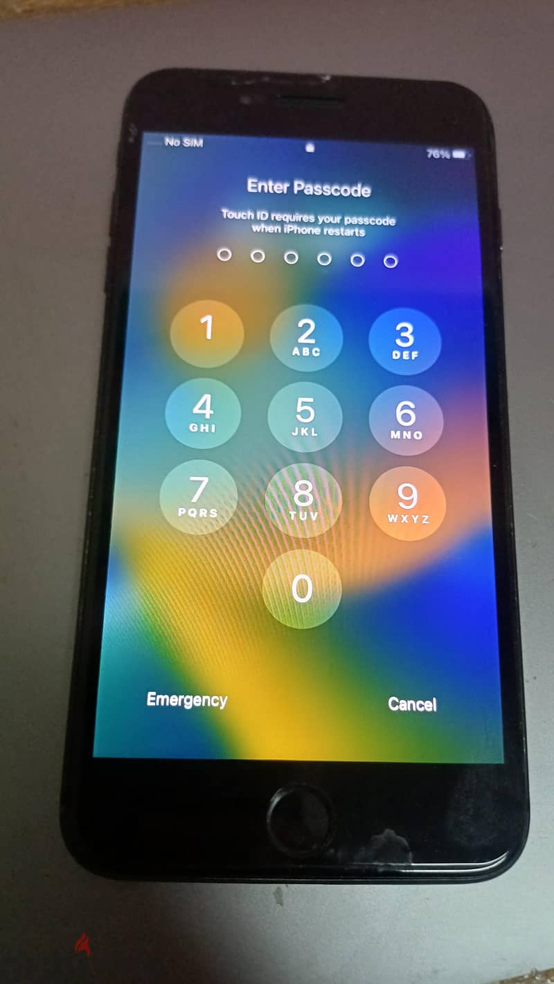 Apple - iPhone 8 Plus 1