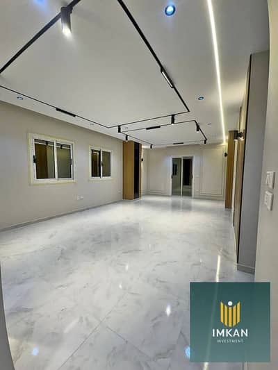 Apartment for sale in Aljar Compound, El Sherouk City (near Al Rehab and Madinaty). Located opposite the British University, the unit comes fully fini Apartment for sale in Aljar Compound, El Sherouk City (near Al Rehab and Madinaty). Located opposite the British University, the unit comes fully fini