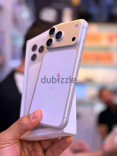 آبل - آيفون 17 برو