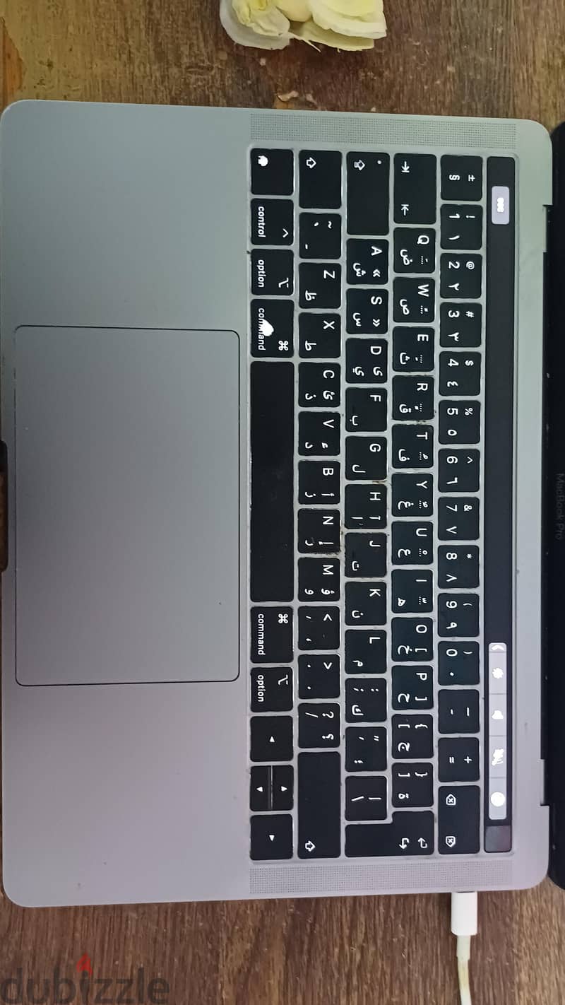 Apple macbook pro 2018 13 inch 2