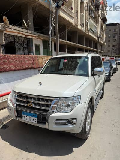 Mitsubishi Pajero 2018