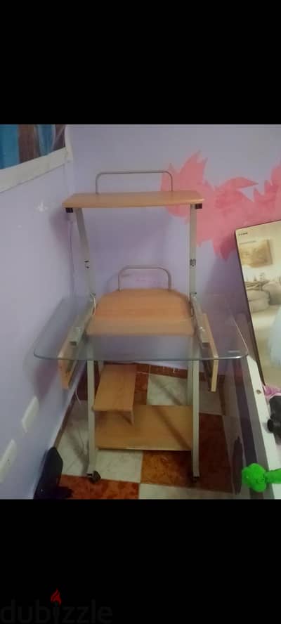 مكتب وترابيزه مكواه
