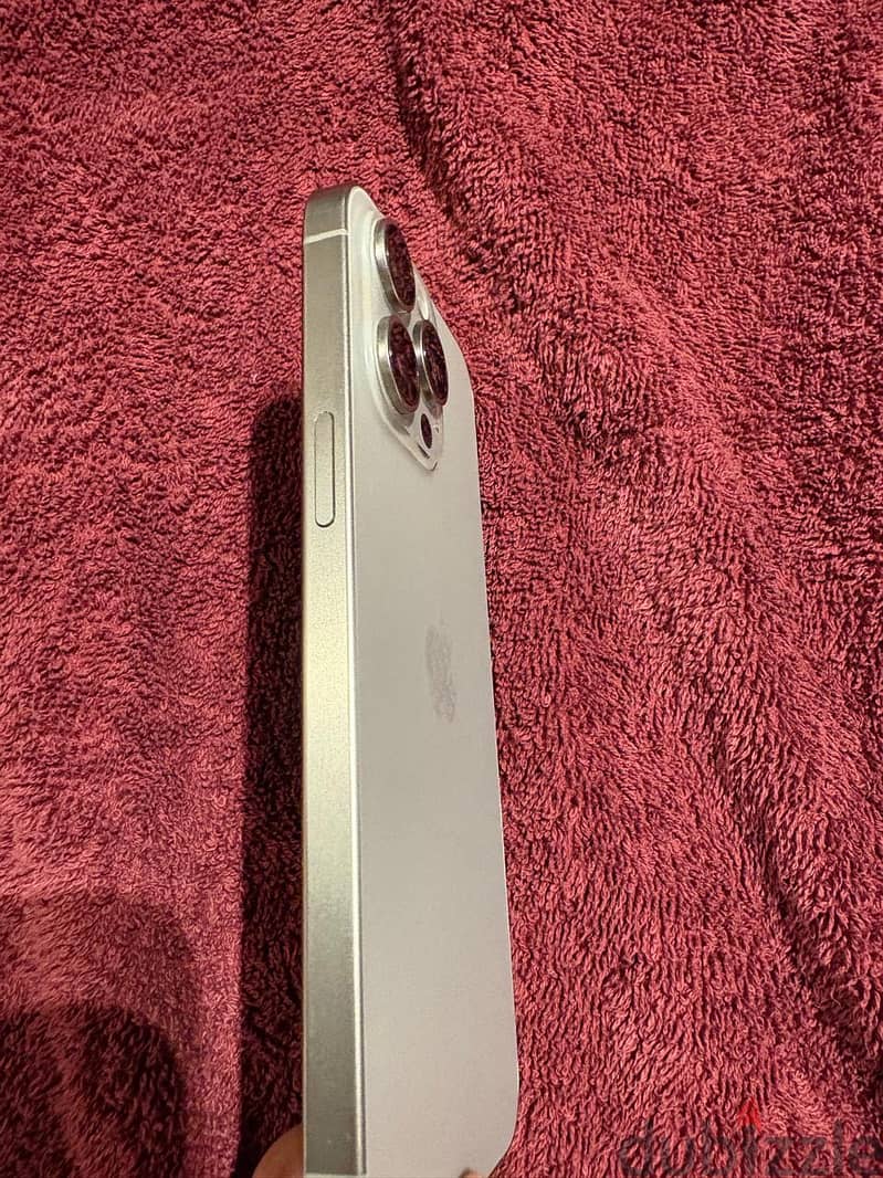 Apple - iPhone 15 Pro Max 2