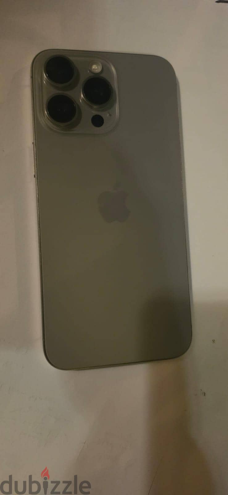 Apple - iPhone 15 Pro Max 4