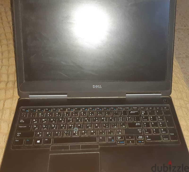Dell precision 7520 1