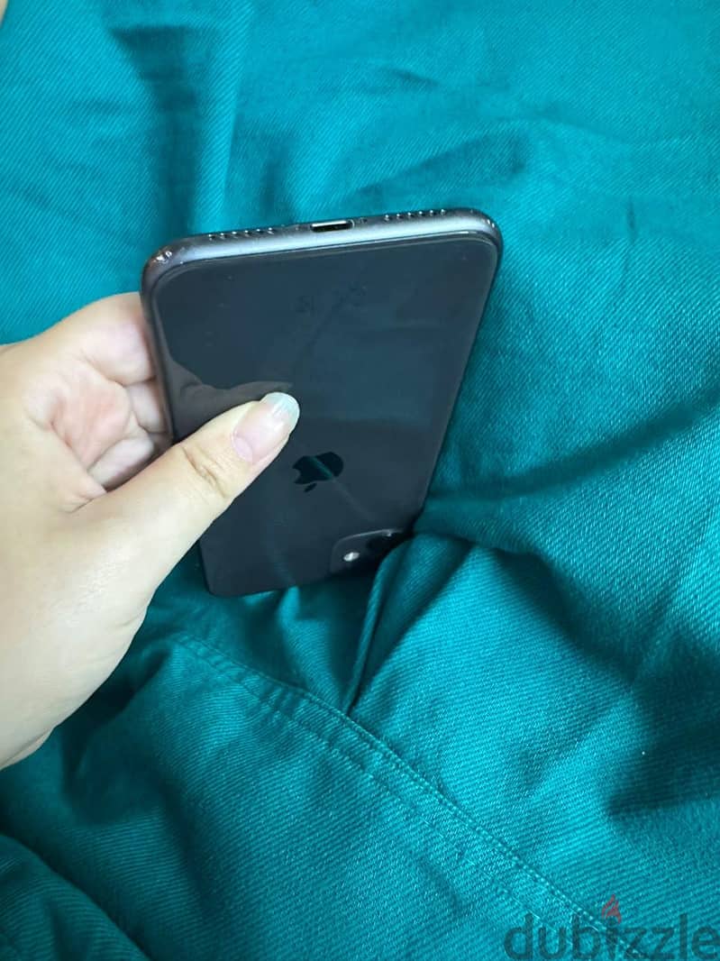 Apple - iPhone 11 1