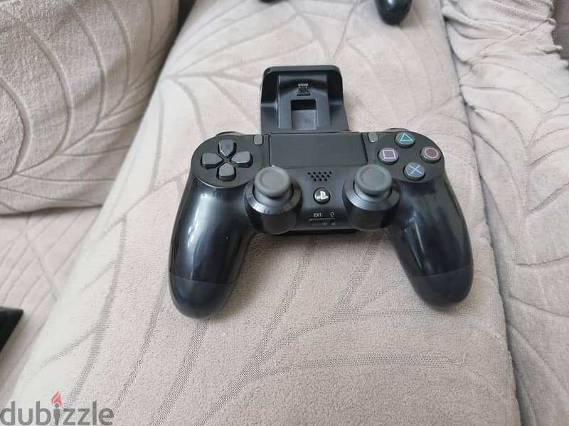 PS4 PRO 1