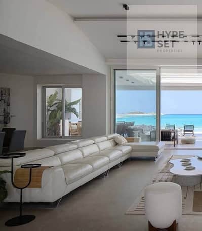 شاليه للبيع sea view تشطيب super lux برايم لوكيشن بمقدم وقسط مرن في لافيستا راس الحكمة بجانب (سيزر سوديك \ قطامية كوست )- la vista ras el hekma