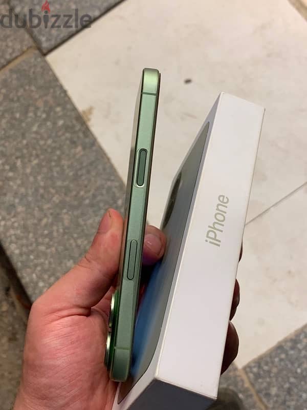 IPHONE 17 3