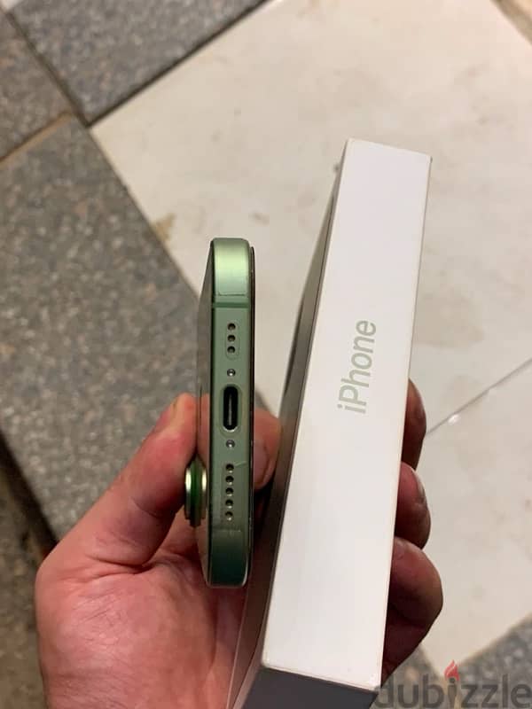 IPHONE 17 5