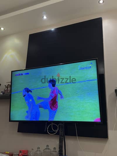 Tv LG 65 inch smart - تليفيزيون ٦٥ بوصة LG