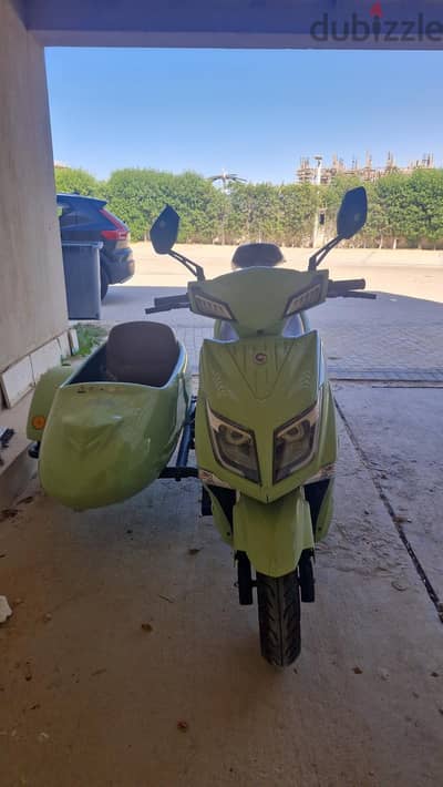 Brand New Glide G2 with only 500 KM