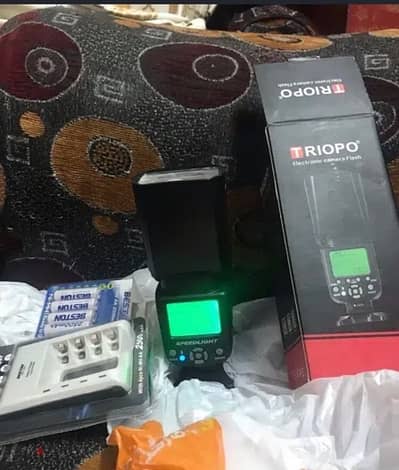 ‎فلاش جديد كسر زيرو بحاله جيده جدا وحالتي الجديد رقم التلفون 015088138