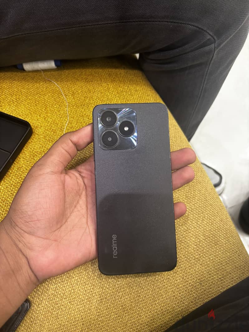 Realme C53 2