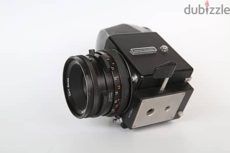 Hasselblad 500C/M Black Edition + Carl Zeiss 80mm