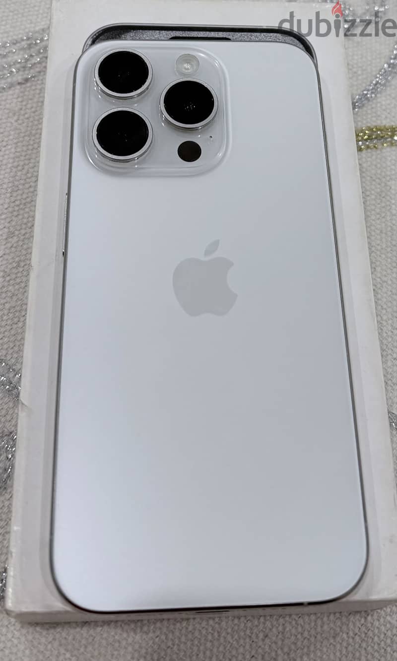 Apple - iPhone 15 Pro 3