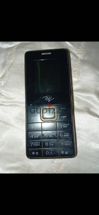 موبايل اتيل it2160 زراير بحالة ممتازة