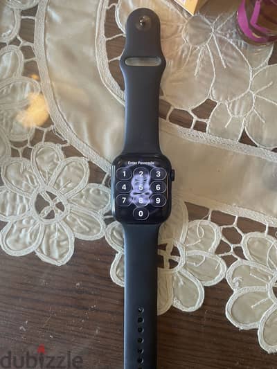 Apple watch series 8