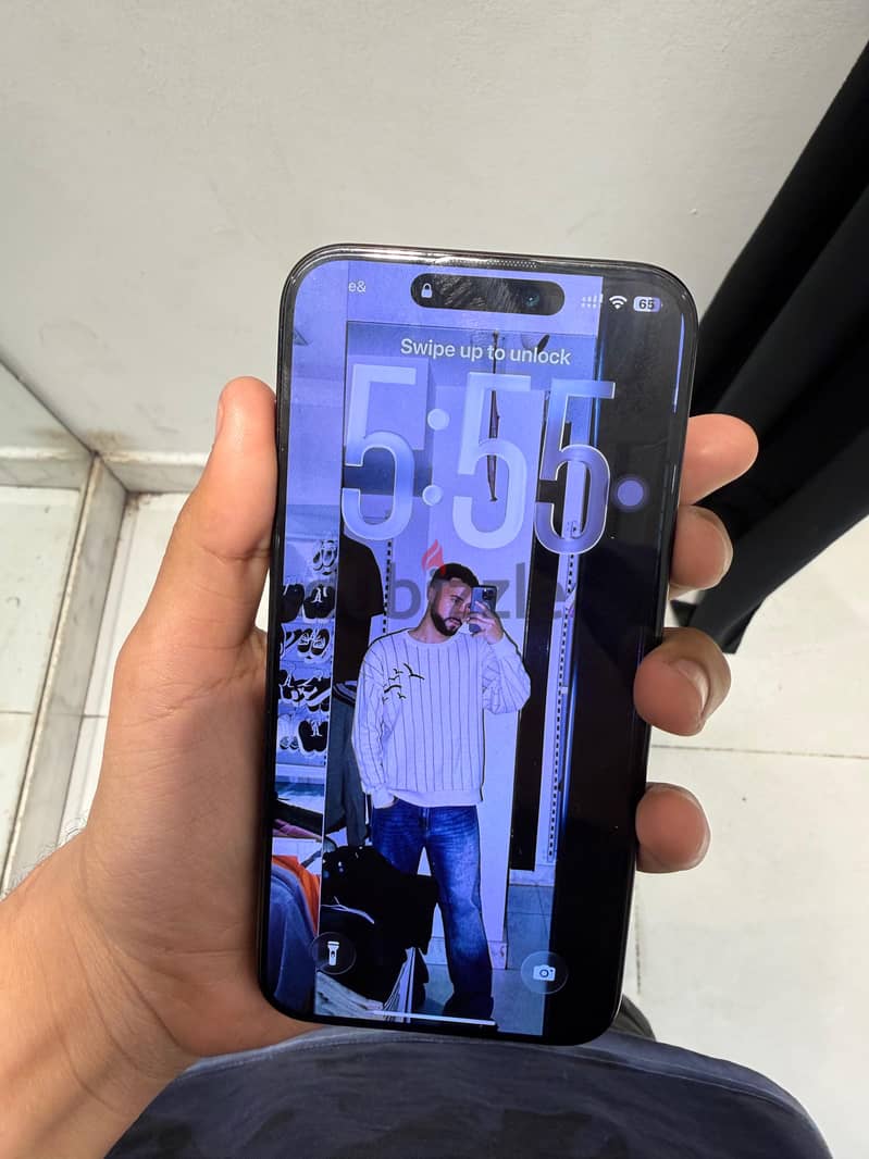 Apple - iPhone 15 Pro Max 2