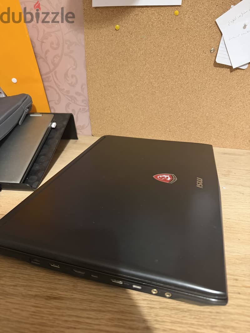 MSI GP72VR 7RF Leopard Pro 1