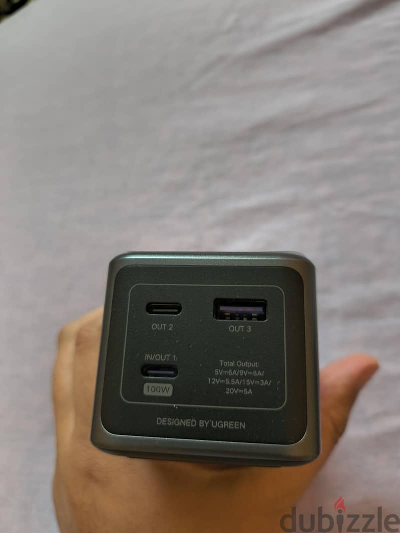 ugreen powerbank 130w 3