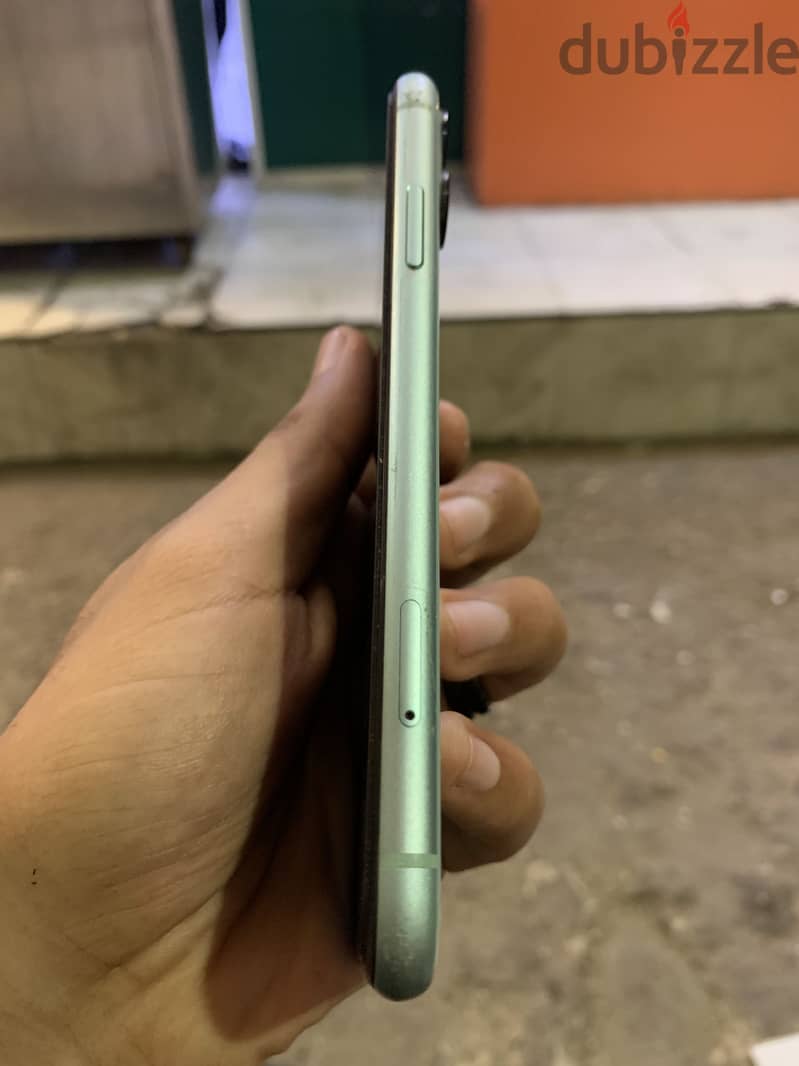 Apple - iPhone 11 1